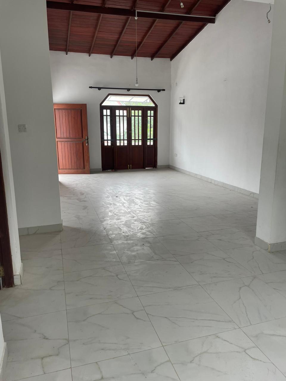 LKR 32.5 M Two story house for sale in Piliyandala - Image 4