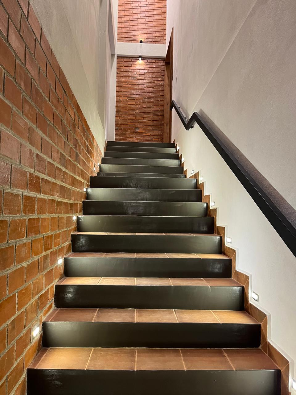 Modern House for sale in Katubedda - Moratuwa - Image 3