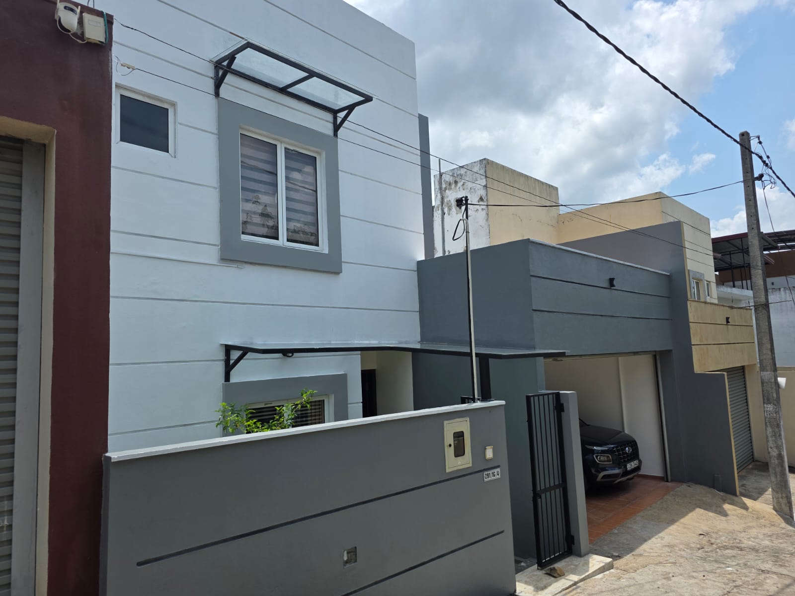 Modern house for sale in Piliyandala - Image 2
