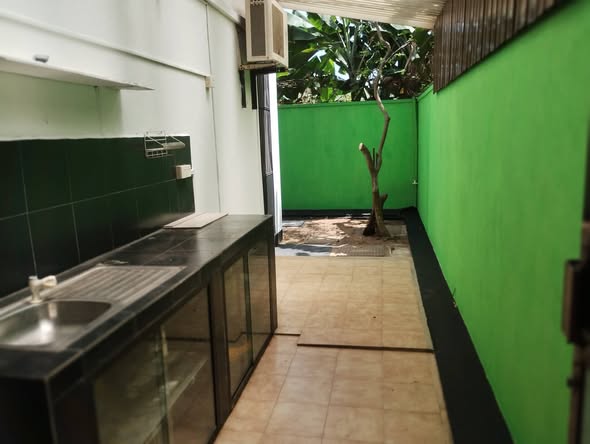 4 BR Ground floor Apartment for sale in Rattanapitiya ( Nugegoda ) - Image 9