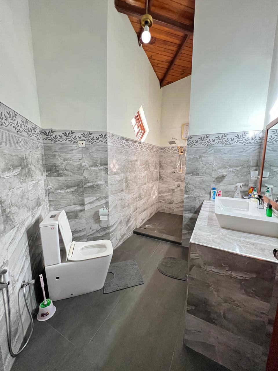 Well-Maintained House for Sale – Kalubowila (Dehiwala MC) - Image 4